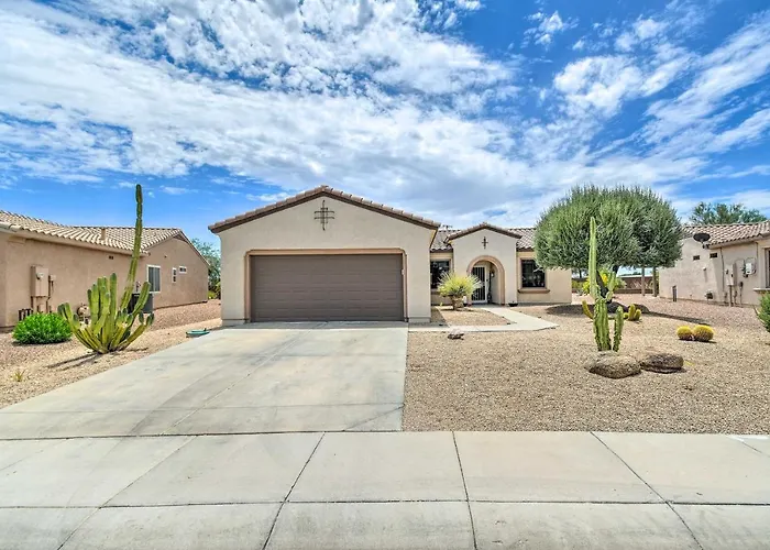 Pool & Golf On-site! 45+ Retreat W/ Patio Surprise